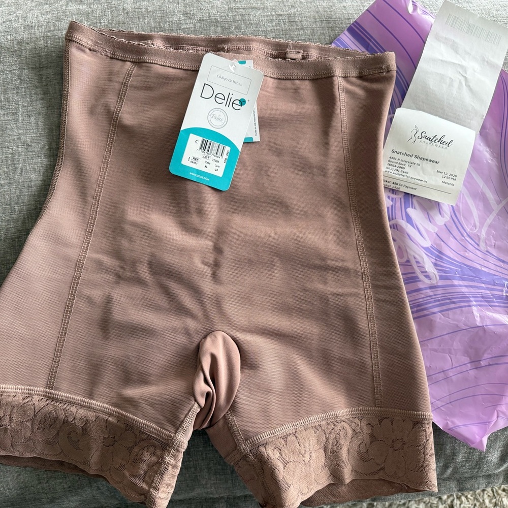 Anti Rolling Shapewear Shorts